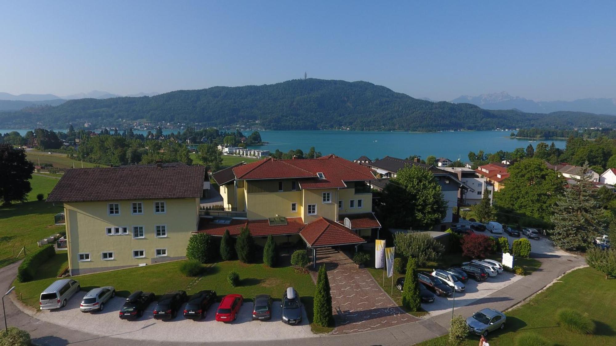 WUNDER s - Ferienpension&Apartment Pörtschach am Wörthersee Exterior foto